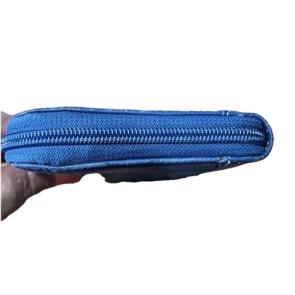 Tignanello Blue Pebbled Genuine Leather Zip Around Wallet Organizer Pocketbook